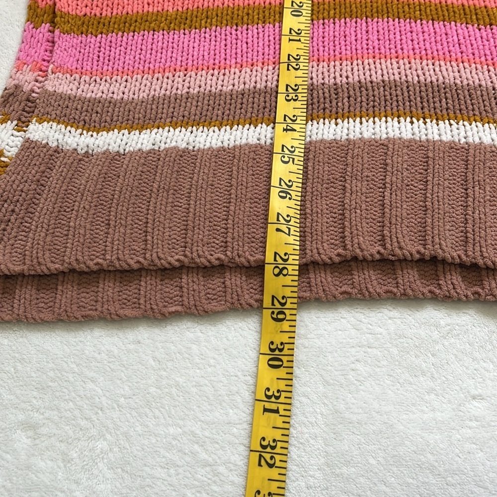 Aerie Women’s Oversized Chenille Turtleneck Sweater Size Medium - Picture 9 of 10